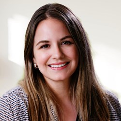 Laura Remaker