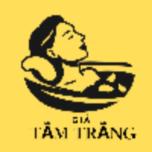 Giá Tắm Trắng