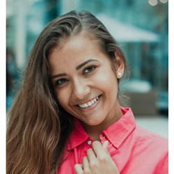 Julie Salguero