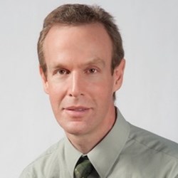 Dr Peter Brett
